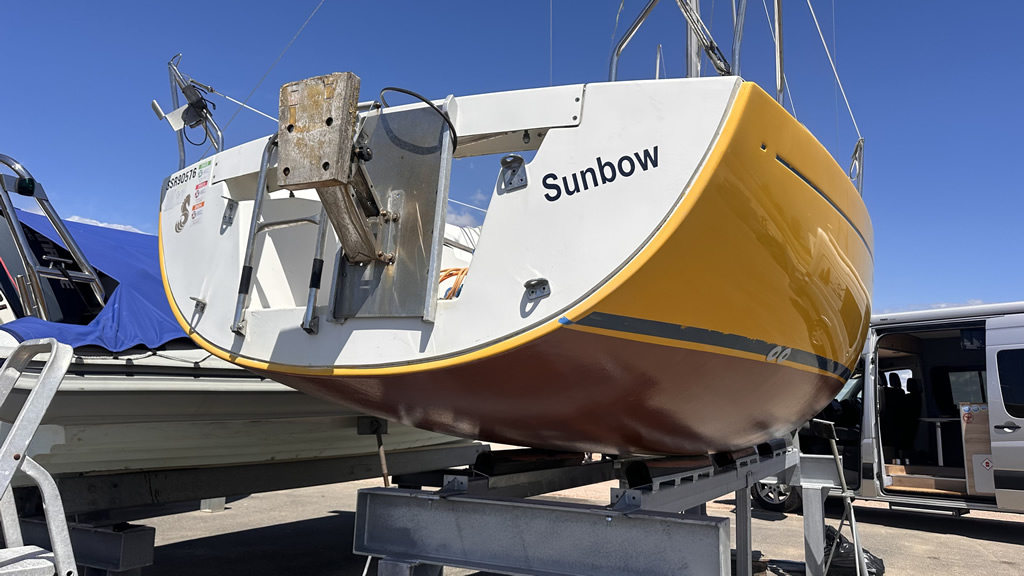 Coppercoating a yacht at Sparkes Marina, Hayling Island